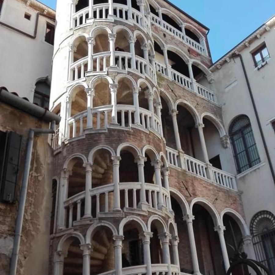 Locanda Ruga Rialto Veneza Exterior foto