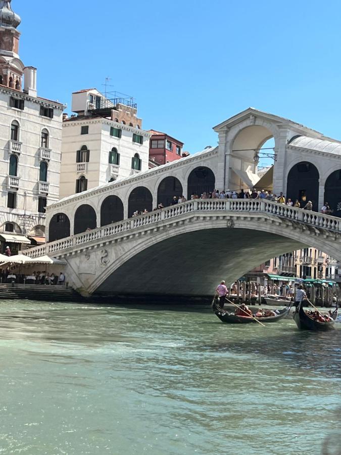 Locanda Ruga Rialto Veneza Exterior foto